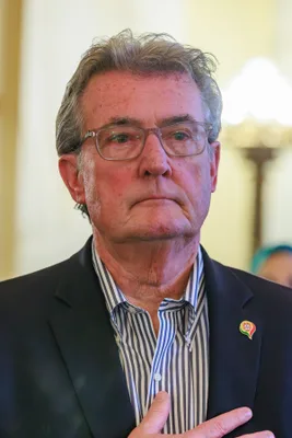 CRAVEN, Robert H.