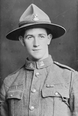 LESLIE, Andrew Grieg William