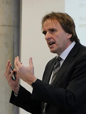 POHLMANN, R